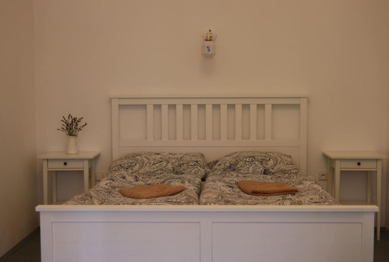 La Bobul Apartments Drnholec Luaran gambar