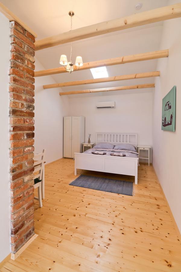La Bobul Apartments Drnholec Luaran gambar